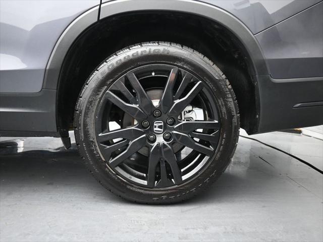 used 2022 Honda Pilot car, priced at $31,954