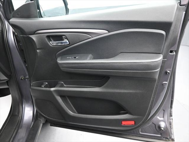 used 2022 Honda Pilot car, priced at $31,954