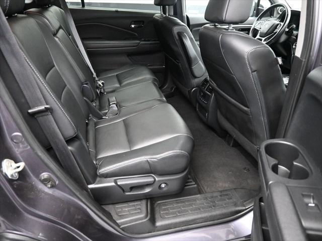 used 2022 Honda Pilot car, priced at $31,954