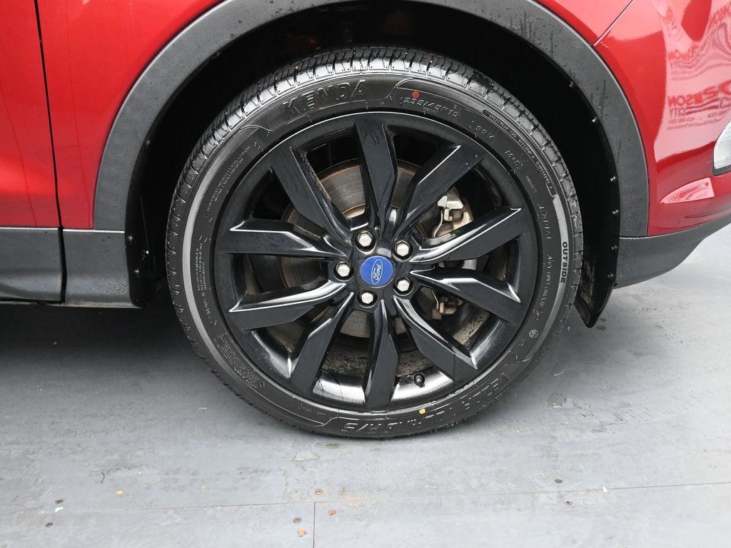used 2019 Ford Escape car, priced at $17,269