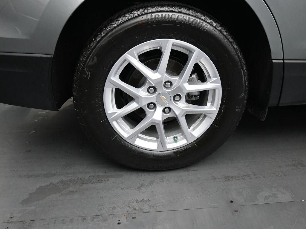 used 2023 Chevrolet Equinox car, priced at $18,833