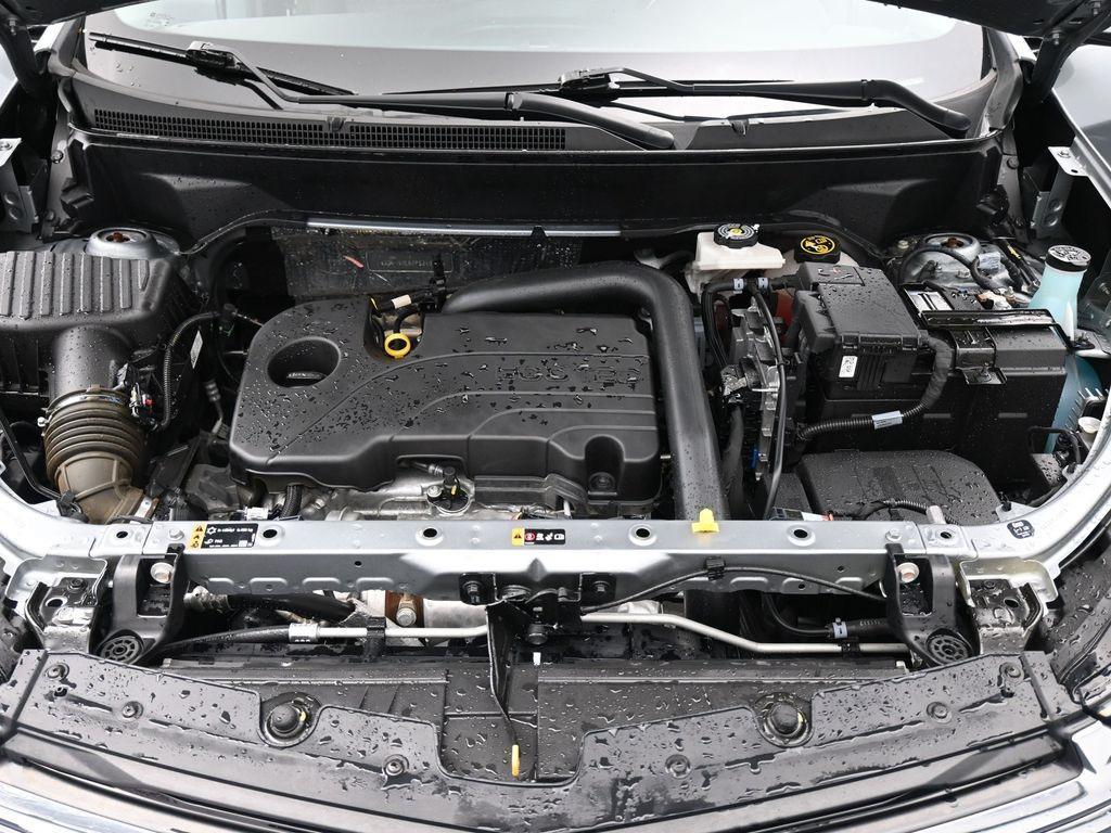 used 2023 Chevrolet Equinox car, priced at $18,833