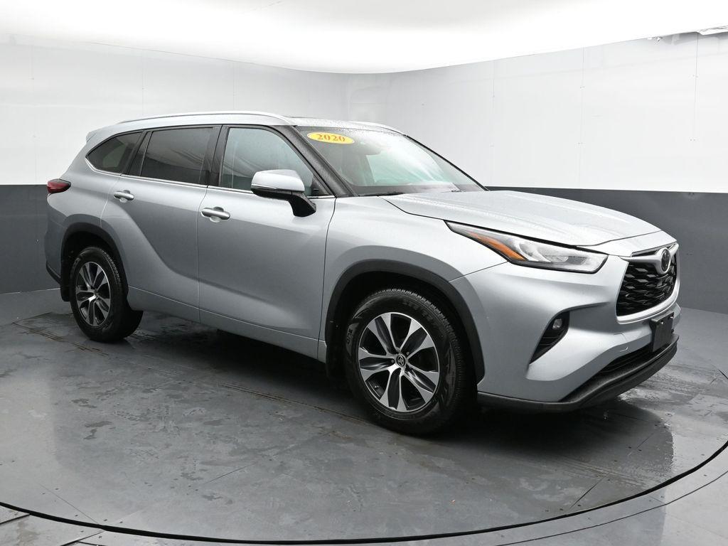 used 2020 Toyota Highlander car, priced at $27,845