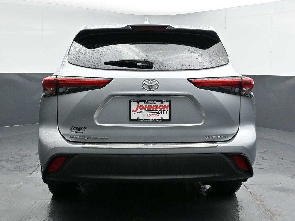 used 2020 Toyota Highlander car, priced at $27,845