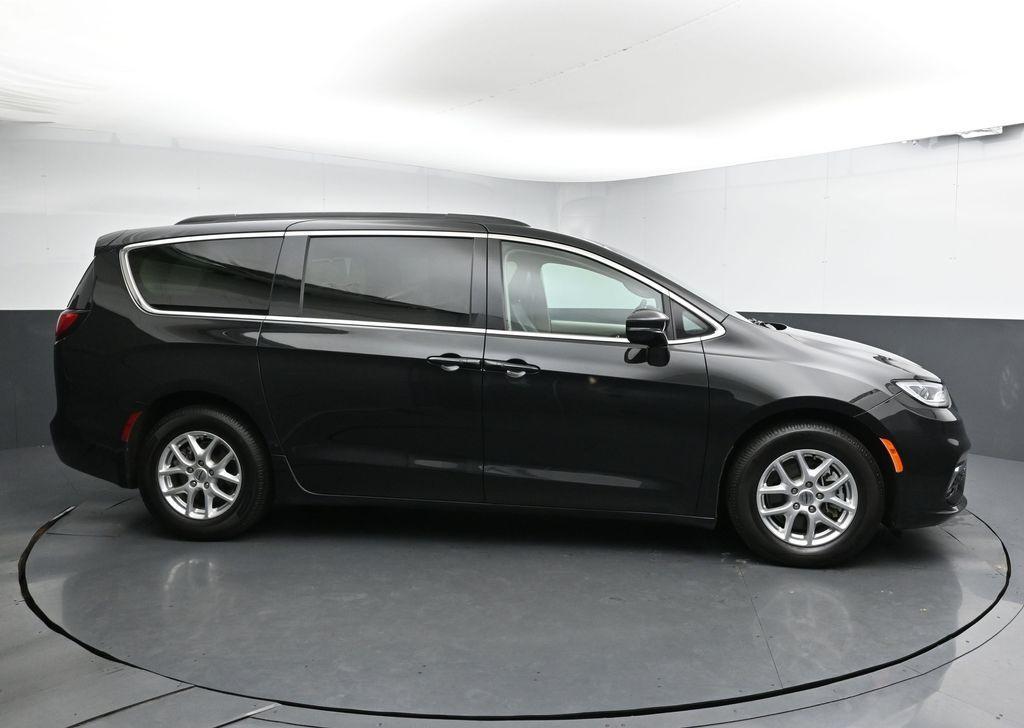 used 2022 Chrysler Pacifica car, priced at $21,697