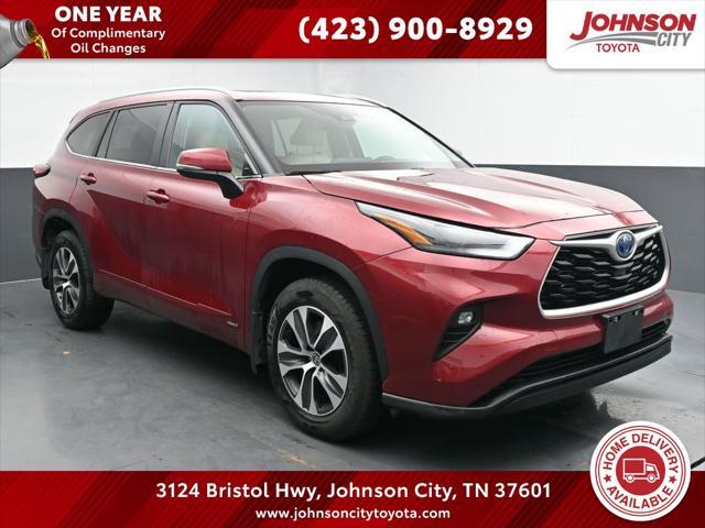 used 2023 Toyota Highlander Hybrid car, priced at $42,334