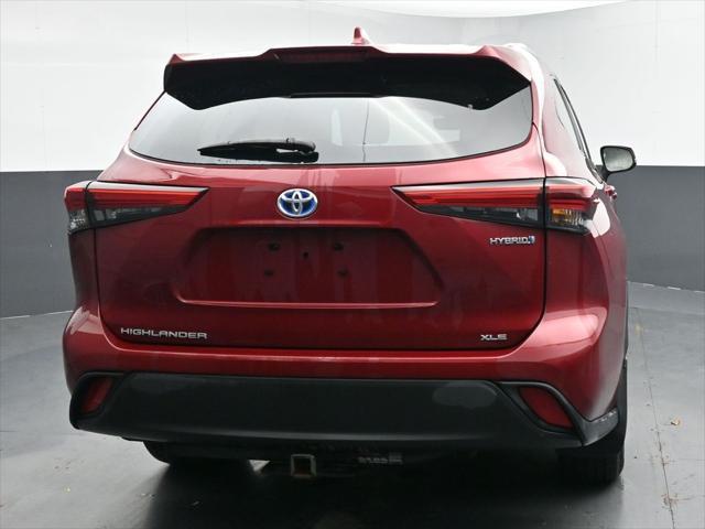 used 2023 Toyota Highlander Hybrid car, priced at $42,334