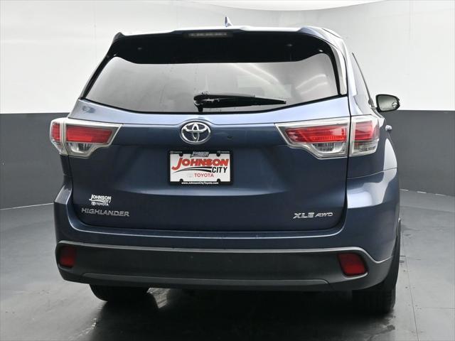 used 2016 Toyota Highlander car, priced at $18,813