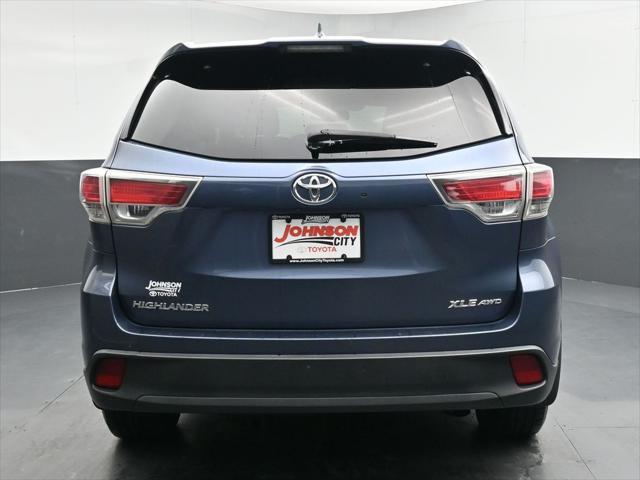 used 2016 Toyota Highlander car, priced at $18,813