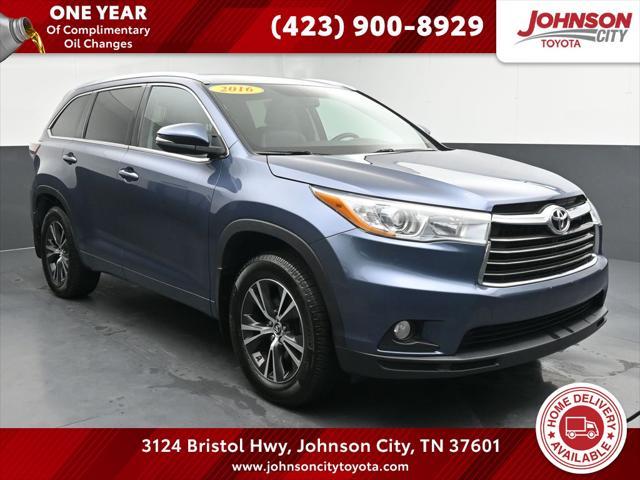 used 2016 Toyota Highlander car, priced at $18,813