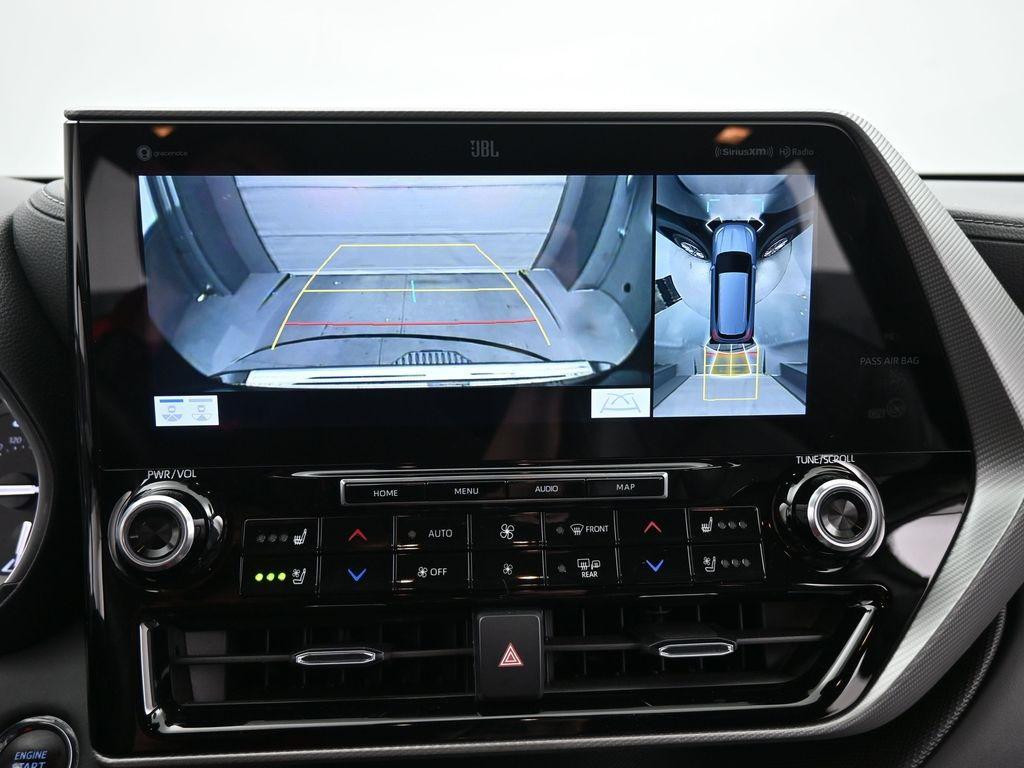 used 2022 Toyota Highlander car, priced at $31,551