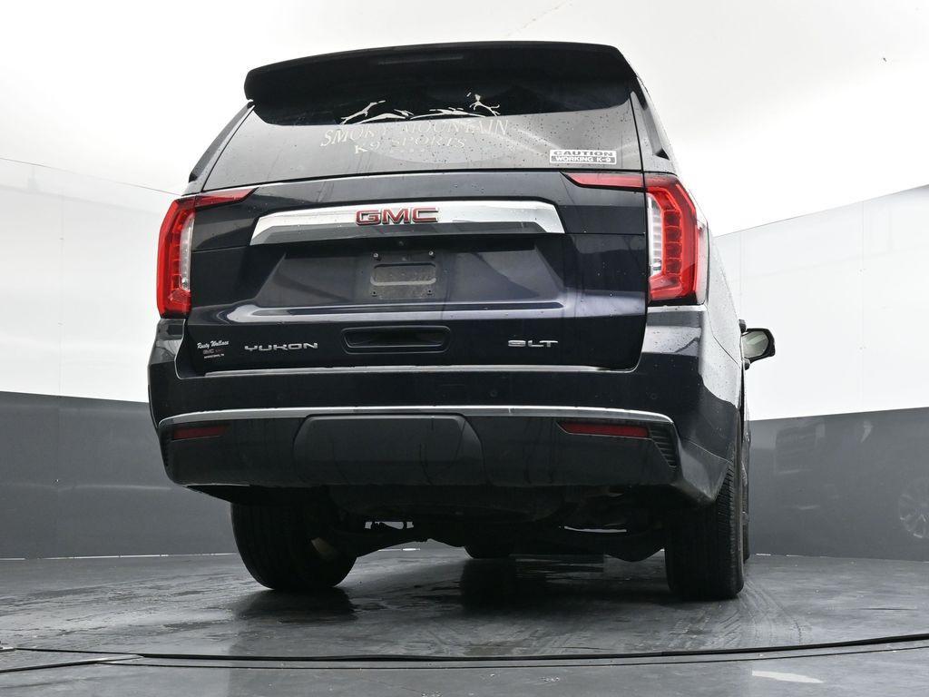 used 2022 GMC Yukon car, priced at $50,826