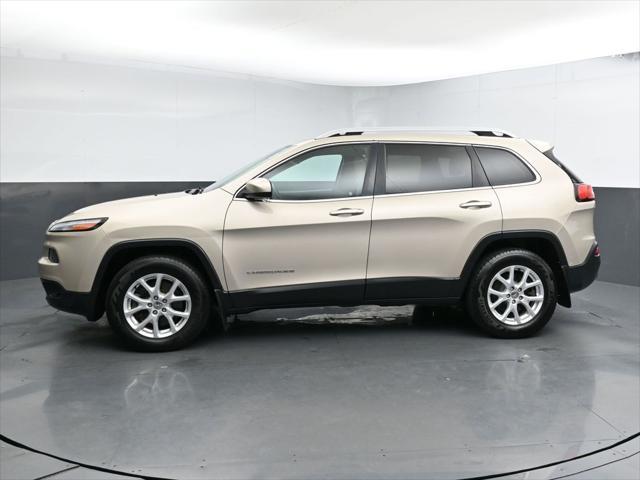 used 2015 Jeep Cherokee car, priced at $12,197