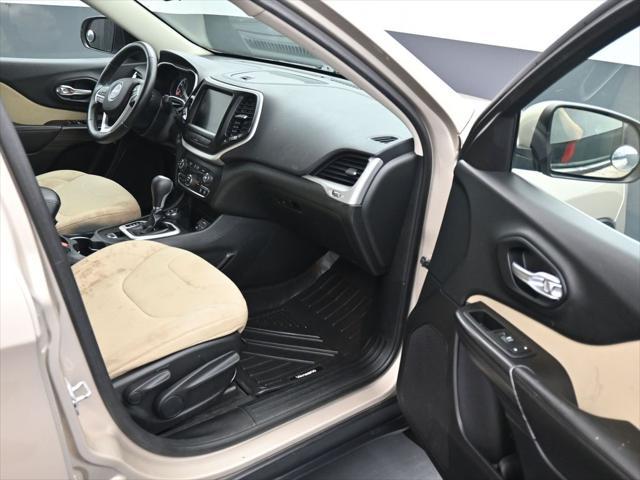used 2015 Jeep Cherokee car, priced at $12,197