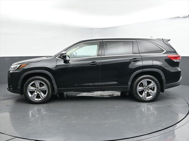 used 2019 Toyota Highlander car, priced at $26,445