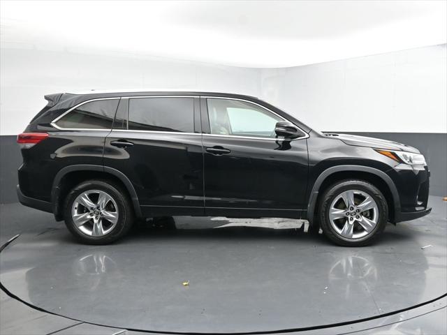 used 2019 Toyota Highlander car, priced at $26,445