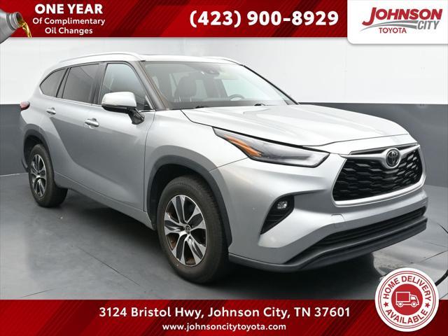 used 2021 Toyota Highlander car, priced at $34,797