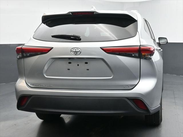 used 2021 Toyota Highlander car, priced at $34,797