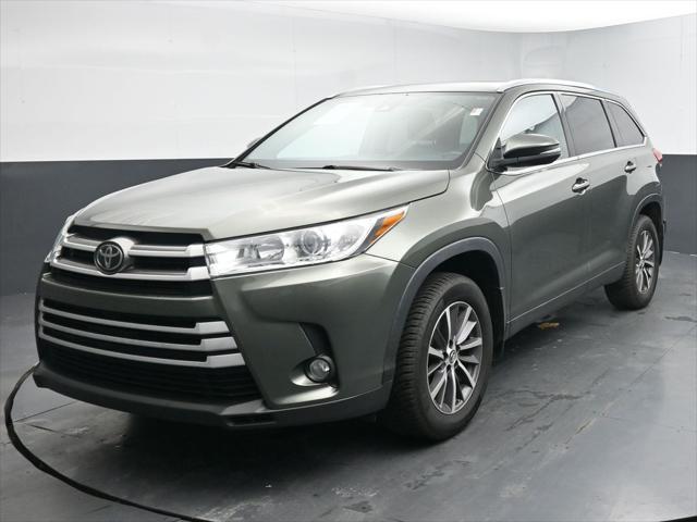 used 2019 Toyota Highlander car, priced at $27,865