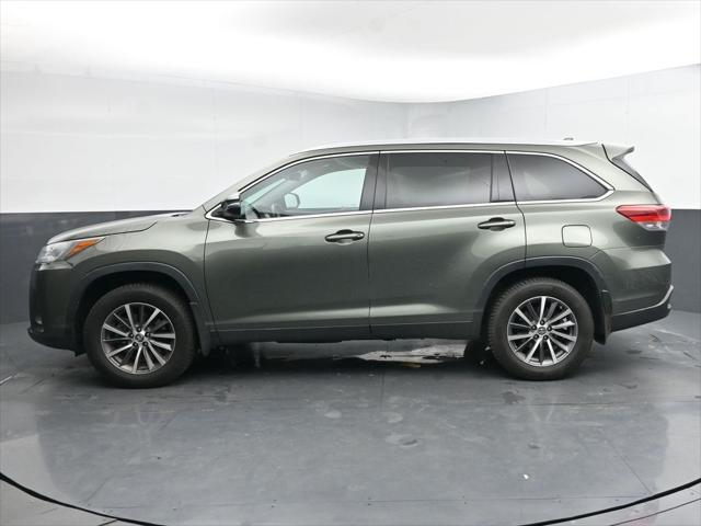 used 2019 Toyota Highlander car, priced at $27,865