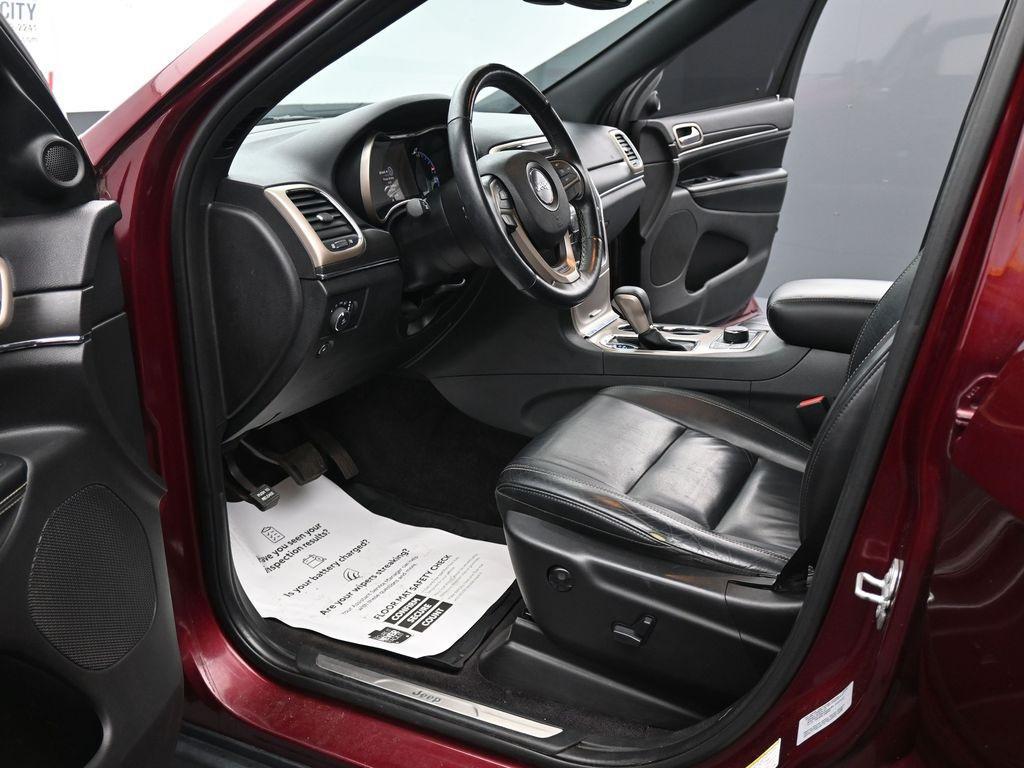 used 2017 Jeep Grand Cherokee car, priced at $10,965
