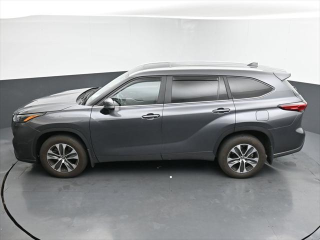 used 2023 Toyota Highlander car, priced at $38,437