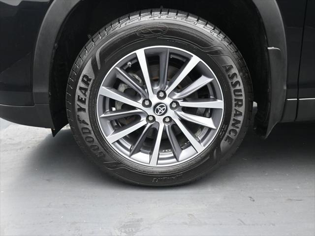 used 2019 Toyota Highlander car, priced at $25,200