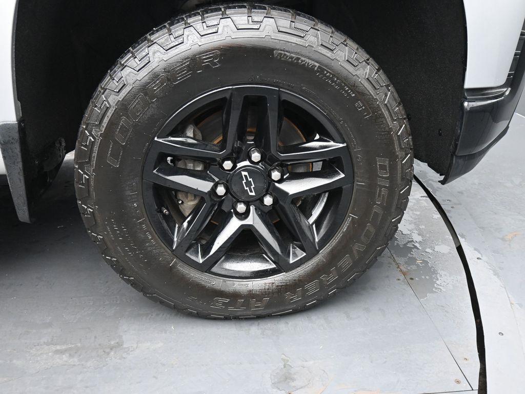 used 2020 Chevrolet Silverado 1500 car, priced at $32,264