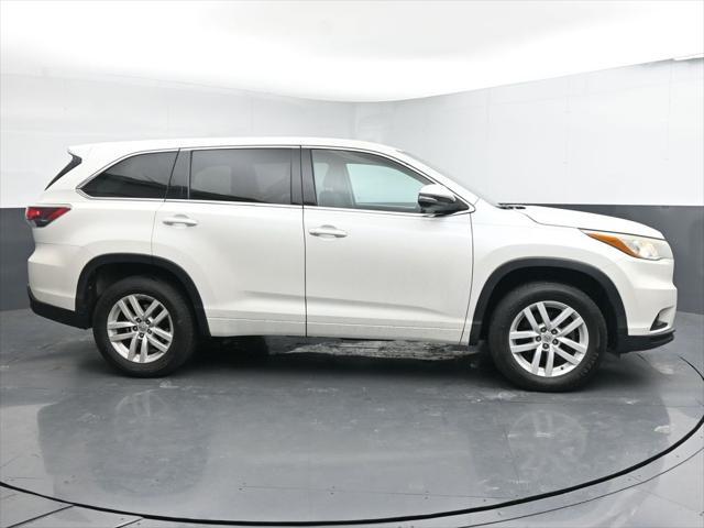 used 2015 Toyota Highlander car, priced at $14,940