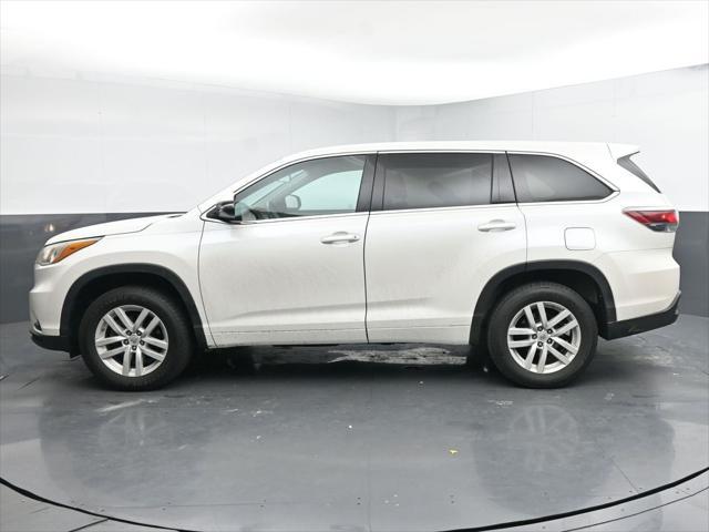 used 2015 Toyota Highlander car, priced at $14,940