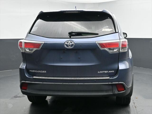 used 2016 Toyota Highlander car, priced at $22,546