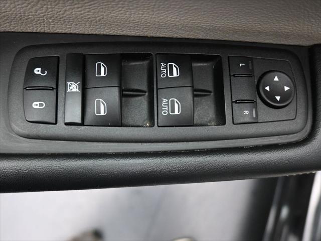 used 2023 Chrysler Pacifica car, priced at $23,160
