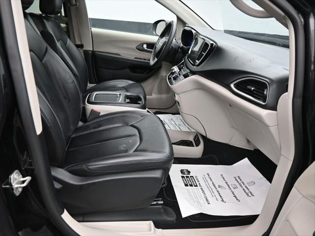 used 2023 Chrysler Pacifica car, priced at $23,160