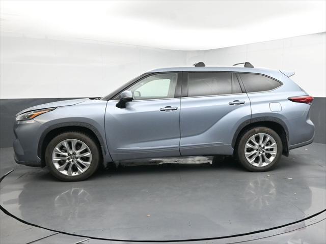 used 2022 Toyota Highlander car, priced at $38,430