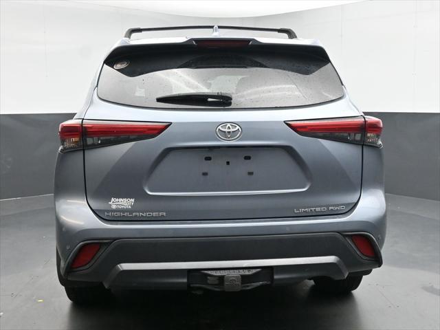 used 2022 Toyota Highlander car, priced at $38,430