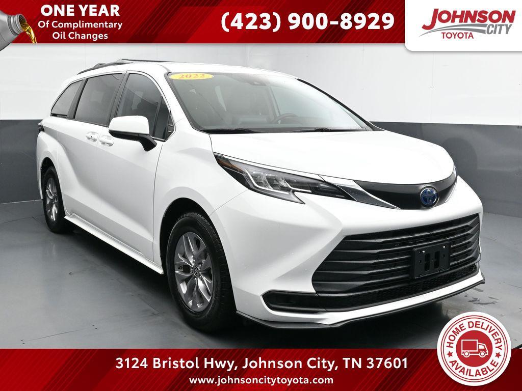 used 2022 Toyota Sienna car, priced at $37,912