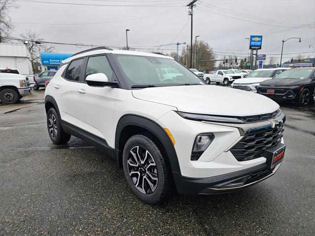 new 2025 Chevrolet TrailBlazer car, priced at $32,135