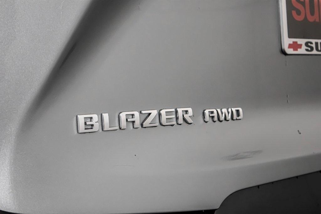 new 2024 Chevrolet Blazer car