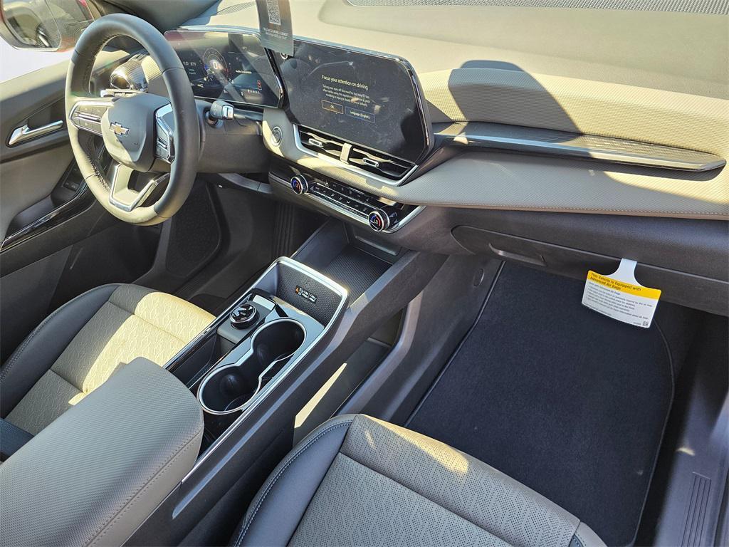 new 2026 Chevrolet Equinox car, priced at $34,540
