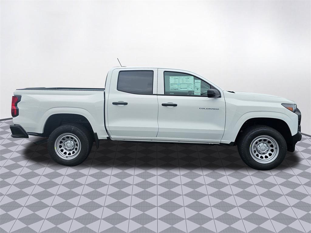 new 2025 Chevrolet Colorado car, priced at $34,040