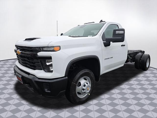 new 2025 Chevrolet Silverado 3500 car, priced at $47,968