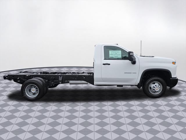 new 2025 Chevrolet Silverado 3500 car, priced at $47,968