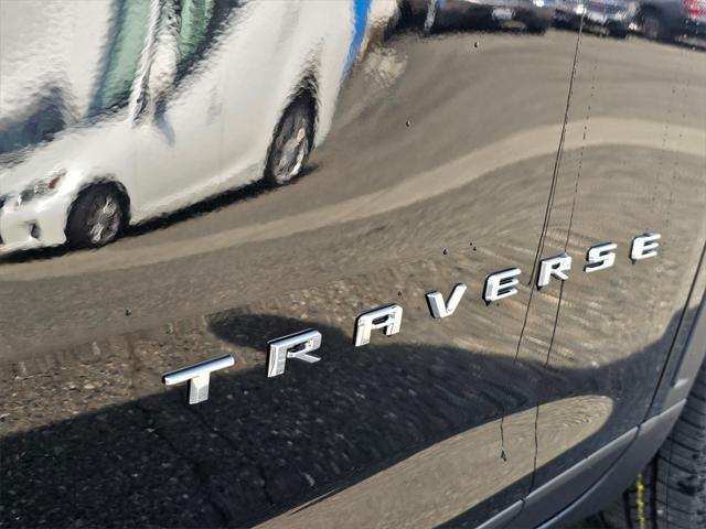 new 2025 Chevrolet Traverse car, priced at $45,060