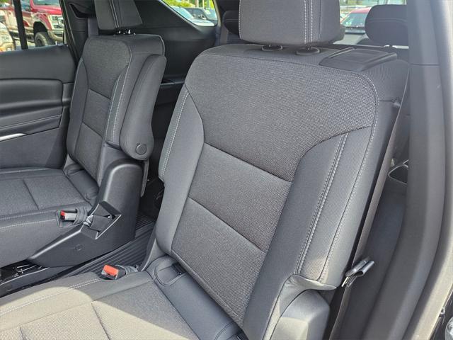 new 2025 Chevrolet Traverse car, priced at $45,060