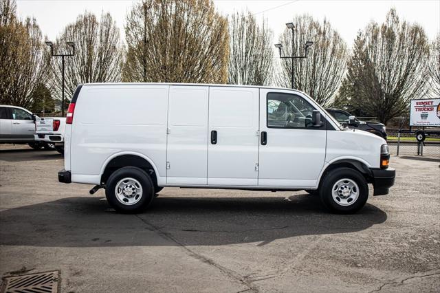 used 2023 Chevrolet Express 3500 car