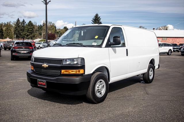 used 2023 Chevrolet Express 3500 car