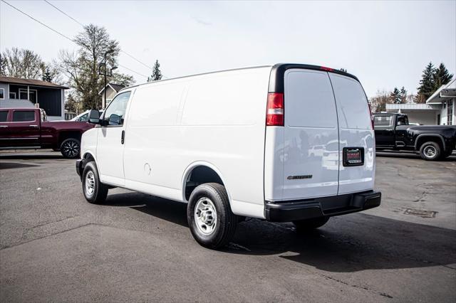 used 2023 Chevrolet Express 3500 car