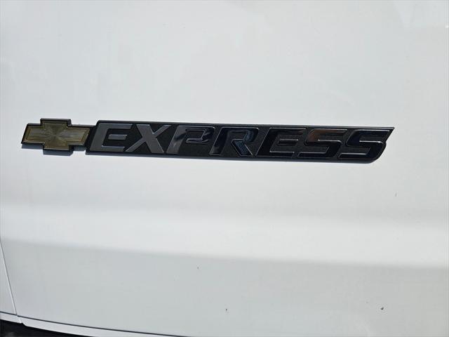 new 2025 Chevrolet Express 2500 car, priced at $45,133