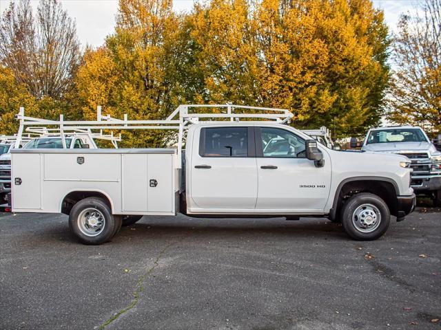 new 2024 Chevrolet Silverado 3500 car, priced at $51,118