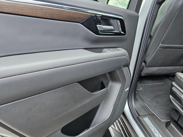new 2025 Chevrolet Tahoe car, priced at $83,695